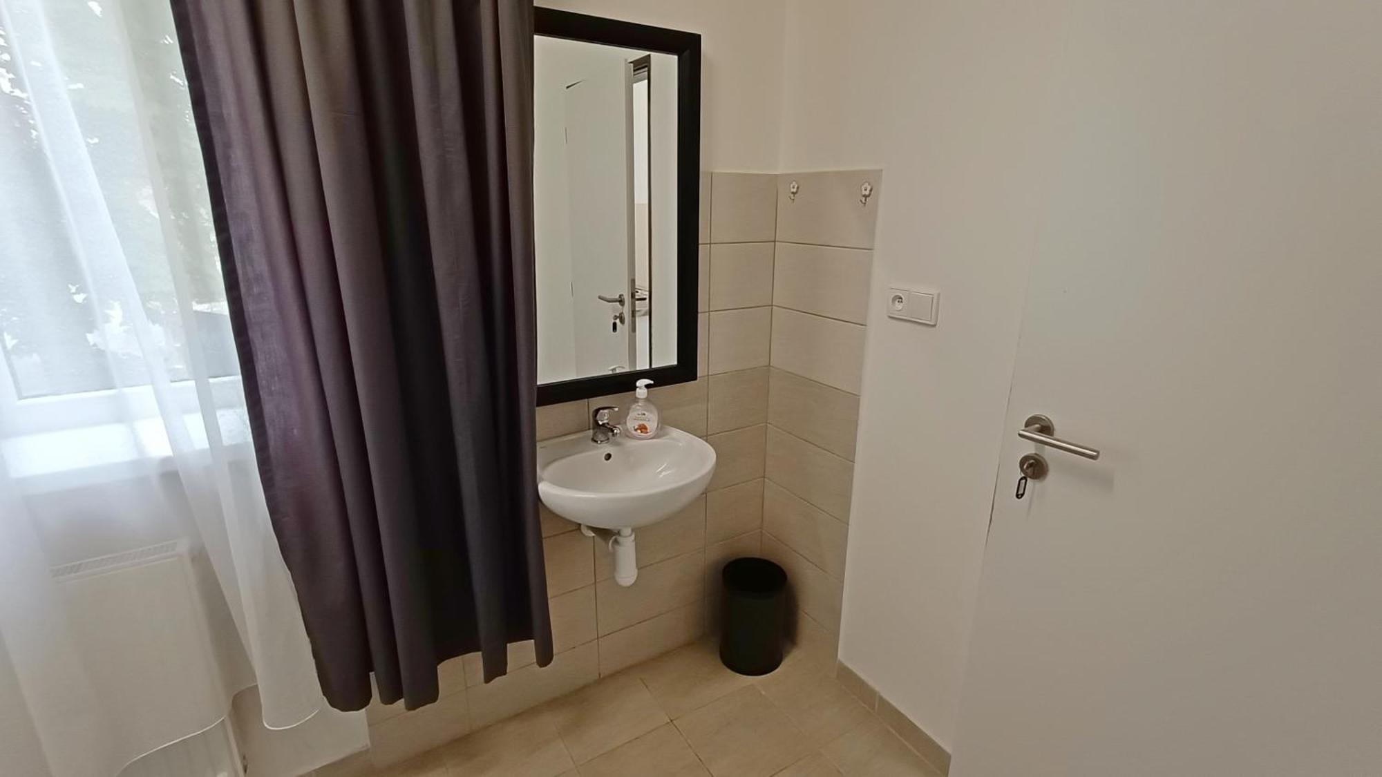 Apartments Gato Karlovy Vary Stara Role Ngoại thất bức ảnh
