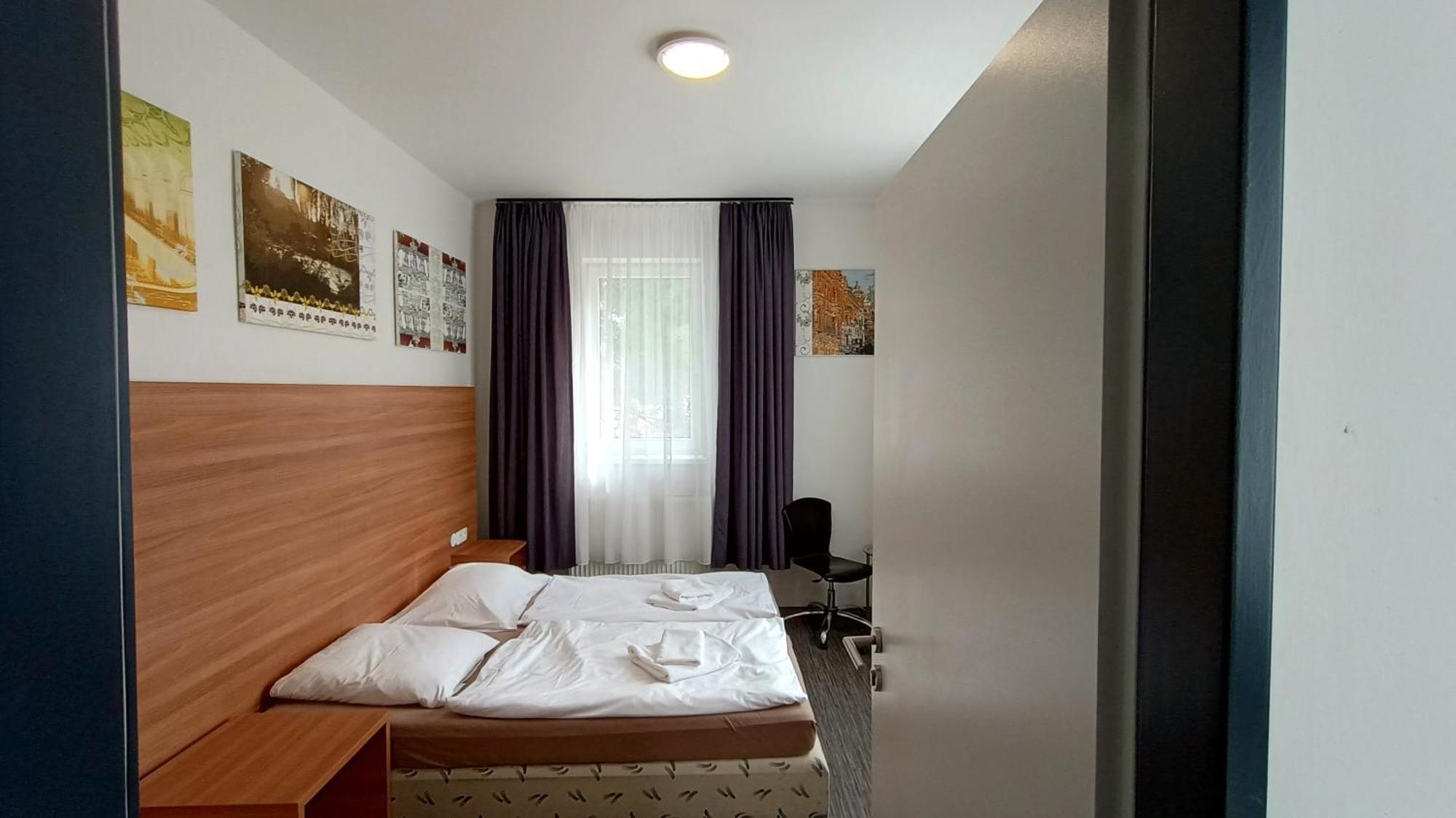 Apartments Gato Karlovy Vary Stara Role Ngoại thất bức ảnh
