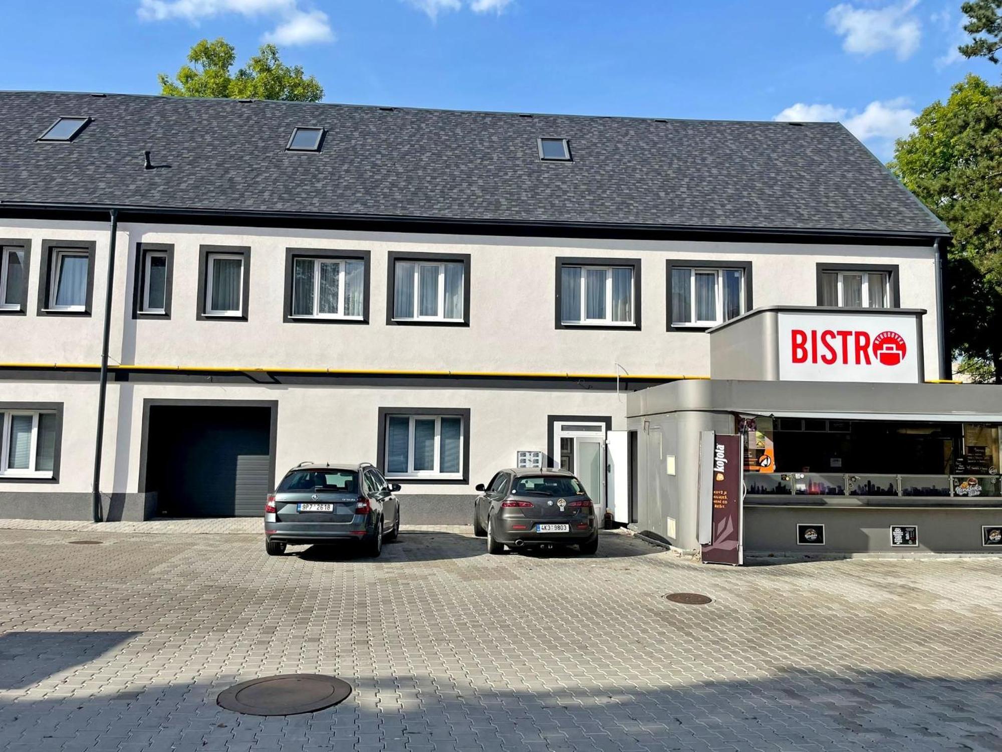 Apartments Gato Karlovy Vary Stara Role Ngoại thất bức ảnh